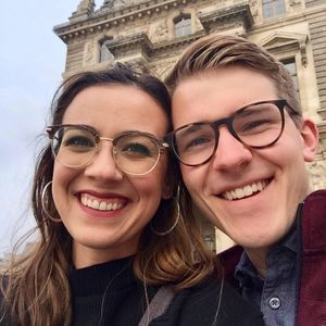 Meet your Posher, Casey